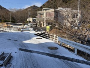 Neo研修センターに雪が降った風景